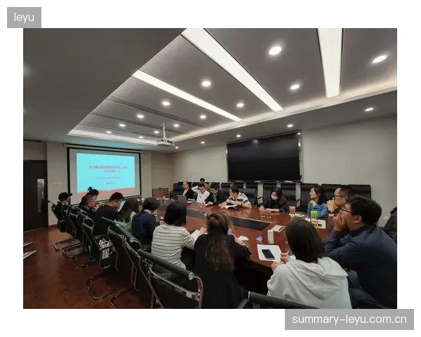 扎卡领衔的黄金一代面临终极考验，团结一致是他们创造历史的唯一途径。